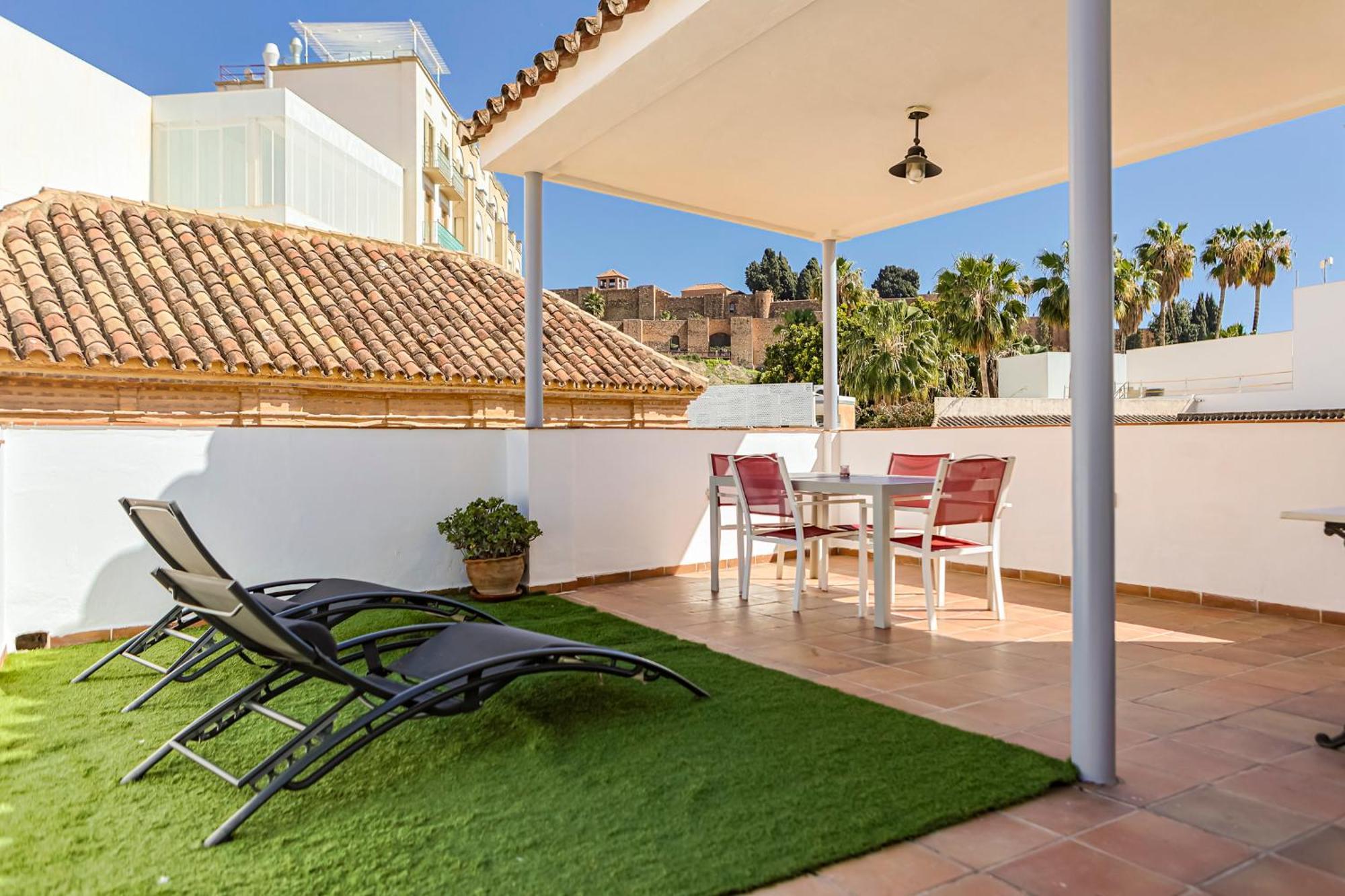 Suites Picasso Малага Экстерьер фото